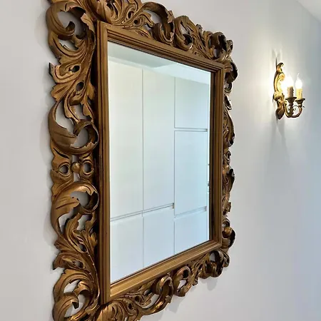 Angel Wings Premium 卢布尔雅那