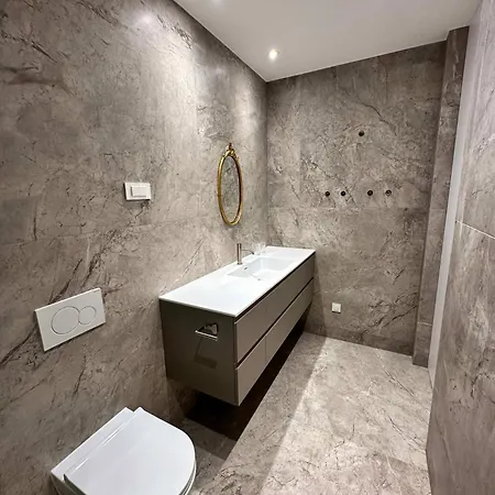 Angel Wings Premium Apartma