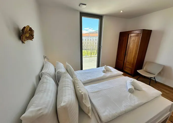 Angel Wings Premium Lublaň